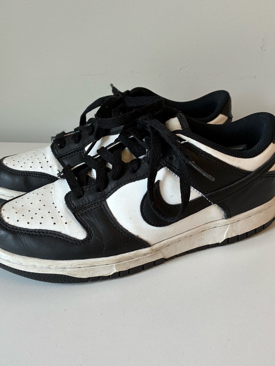 Nike Other - Nike Dunk Low Shoes Youth Size 6Y
Black White Panda Sneakers
CW1590-100